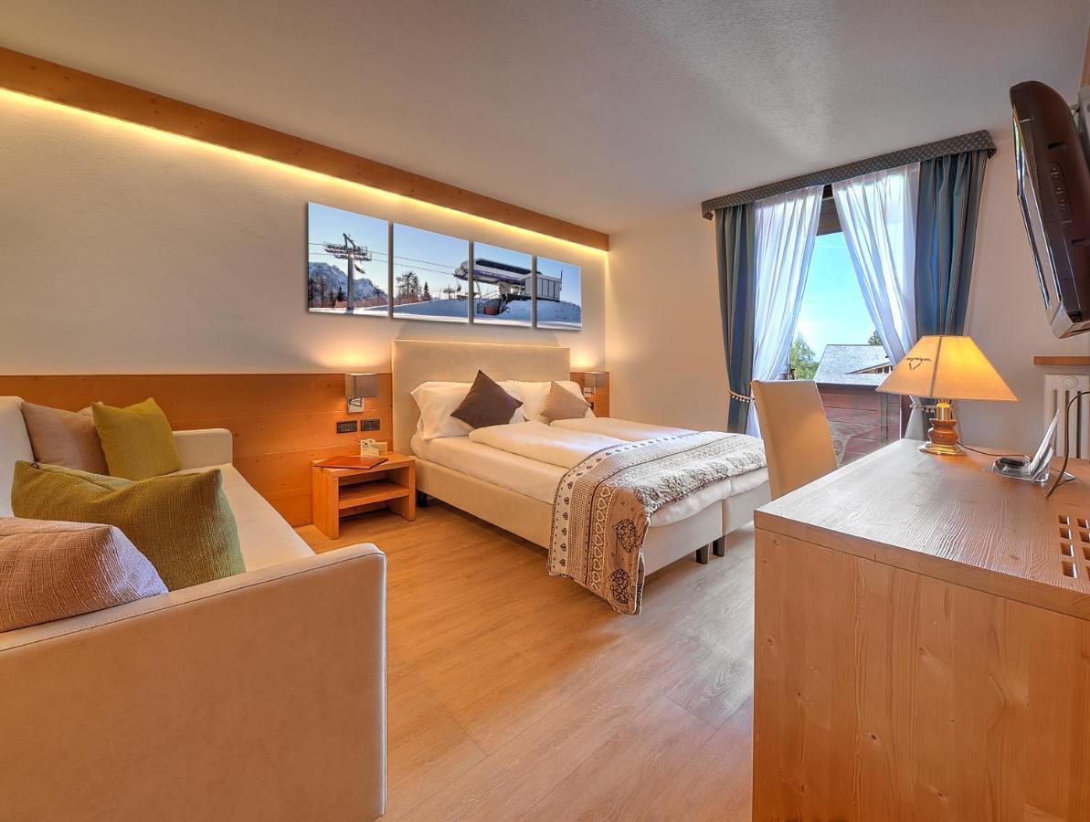 Hotel Caminetto Folgarida Eksteriør billede