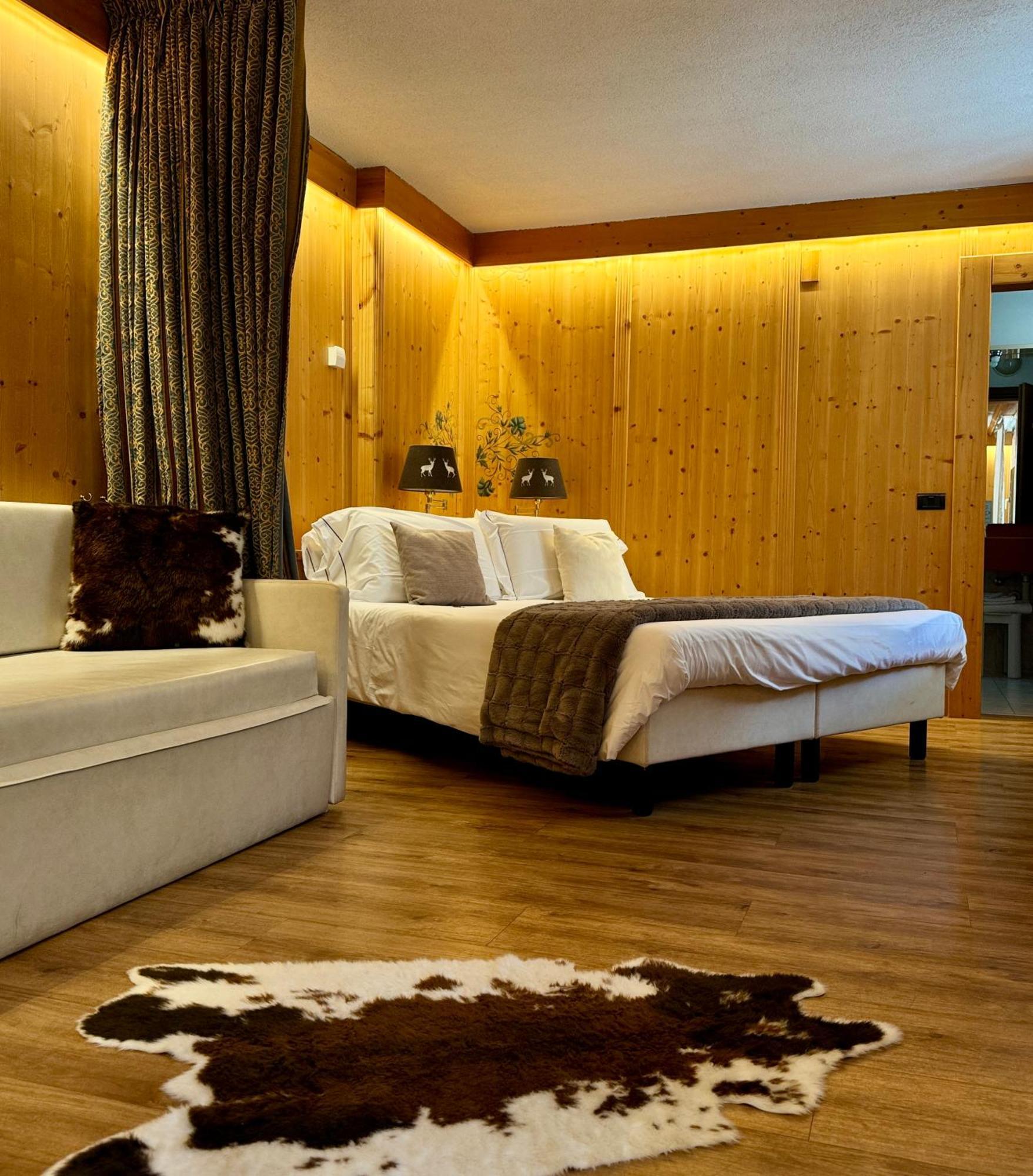 Hotel Caminetto Folgarida Eksteriør billede